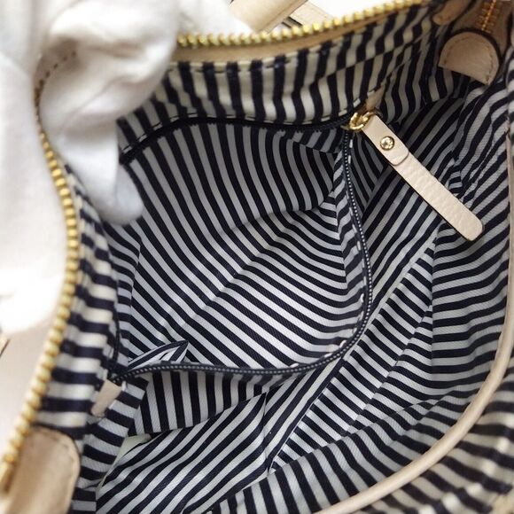 Kate Spade New York Beige Pebbled Leather Zipper Closure Crossbody Bag - Picture 10 of 16